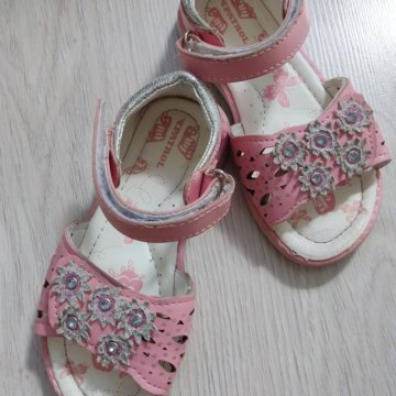 Сандалии босоножки