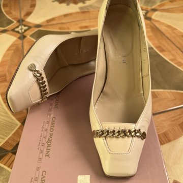 Туфли кожаные Carlo Pazolini 37 бежевые