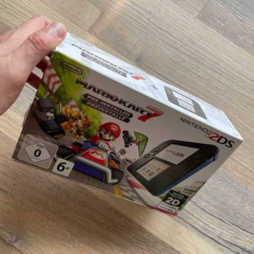 Nintendo 2DS Black Blue Mario Kart 7