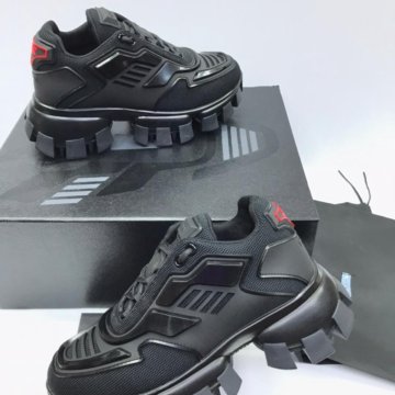 Кроссовки женские Prada