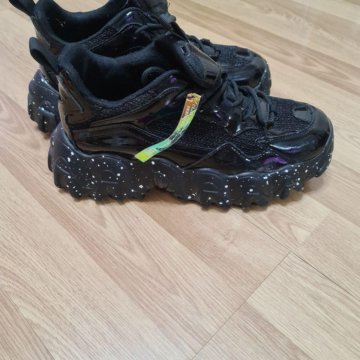 Кроссовки abricot