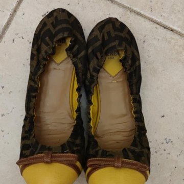 Балетки Fendi