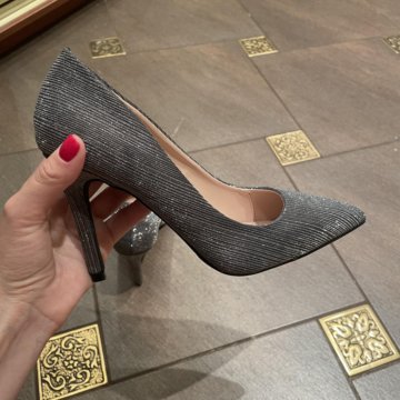 Туфли серые блестящие