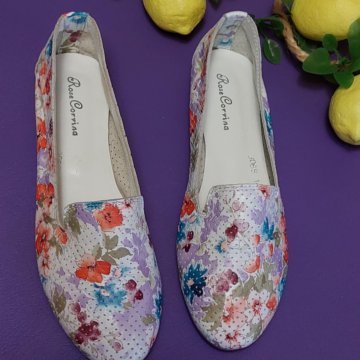 Лоферы кожа 37, 39 размеры новые