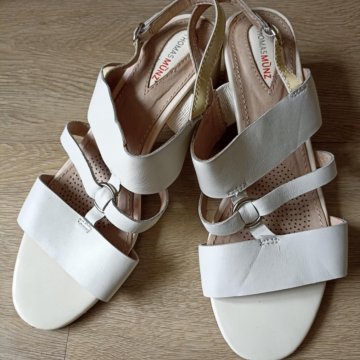 Босоножки, Thomas Munz