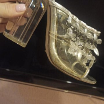 Босоножки прозрачные 35-36р.