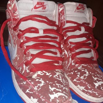 nike dunk raw meat
