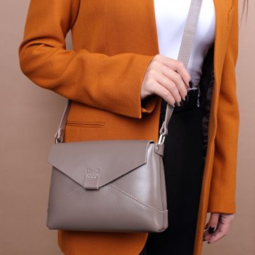 Кожаная женская сумка серо-бежевая A003 taupe