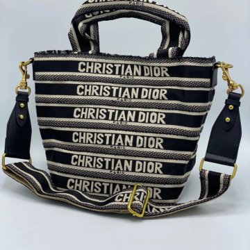 Женские сумки DIOR ????