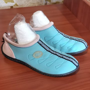 Коралловые тапки 39раз