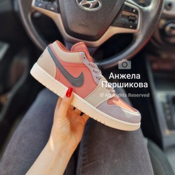 Air Jordan 1 Low 