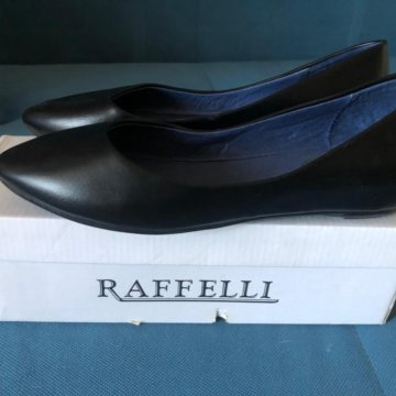 Балетки новые