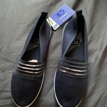 Слипоны женские