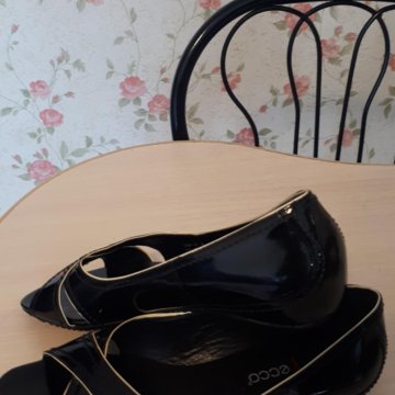 Ecco женские босоножки