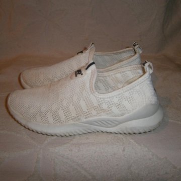 Кроссовки белые летние р.39