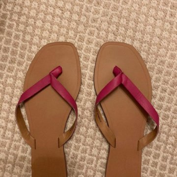 Новые с биркой размер 9 (42) 41.5рус