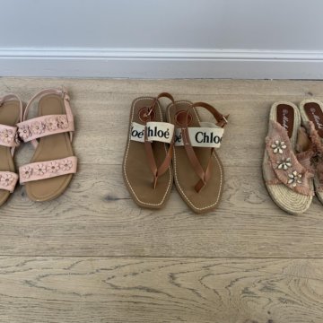 Босоножки , шлёпанцы женские на 39 разм .