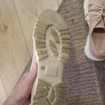 Туфли на массивной подошве