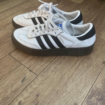 Кроссовки adidas samba