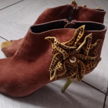 Ботильоны туфли натуральная замша на 39 р