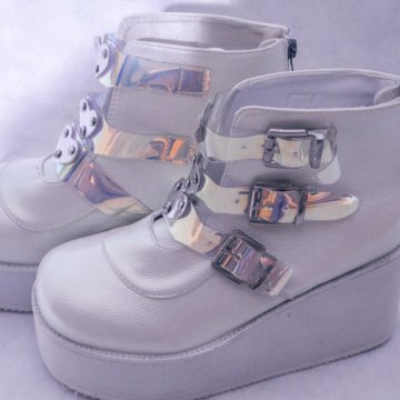 Ботинки на платформе готические 37 38 белые