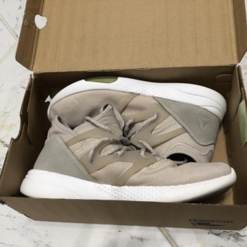 Кроссовки reebok женские 38 размер