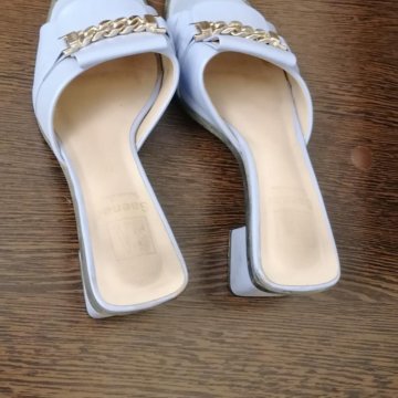 Босоножки saenar