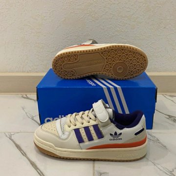 Новые кроссовки Adidas Forum