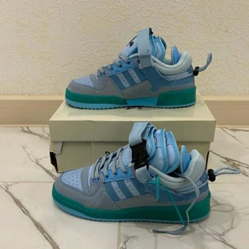 Новые кроссовки Adidas Forum x Bad Bunny