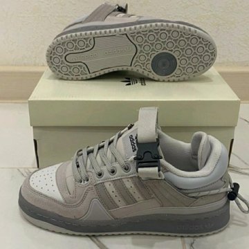 Новые кроссовки Adidas Forum x Bad Bunny
