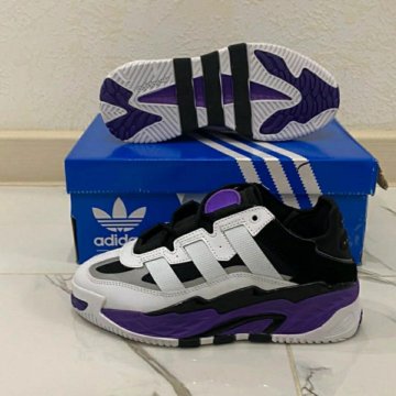 Новые кроссовки Adidas Niteball