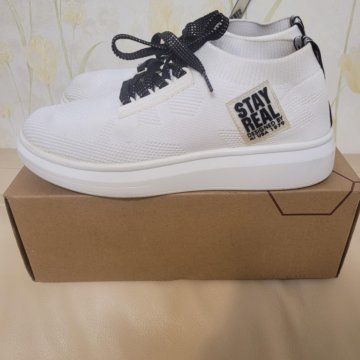 Кроссовки RESPECT