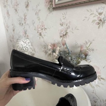 Лоферы женские 37.5-38 размер