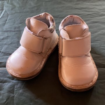 Ботинки для девочки