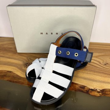 Босоножки Marni