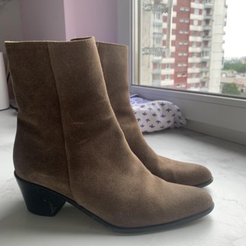 Полусапоги казаки бежевые