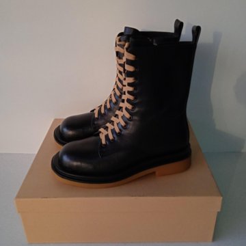Ботинки кожаные женские