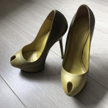 37 Sergio Rossi туфли кожа желто серые