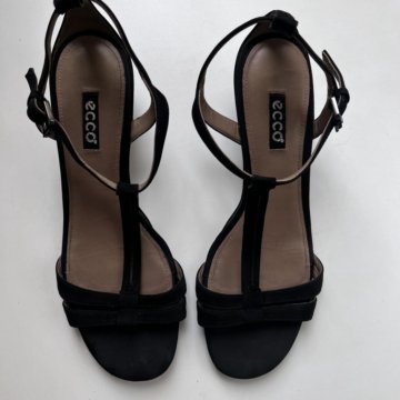 Босоножки женские