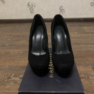 Туфли чёрные 35-36 размер