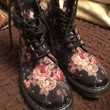 Ботинки женские