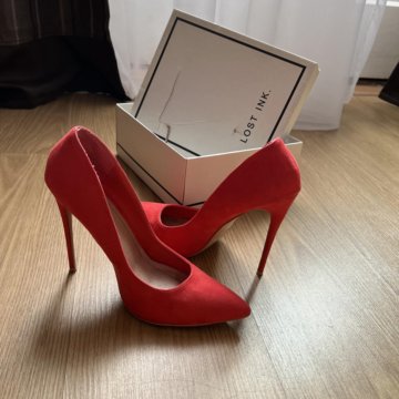 Красные туфли лодочки на шпильке lost INK. 38,5