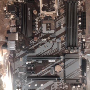 GIGABYTE B365 HD3