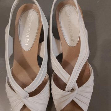 Босоножки белые женские размер 38