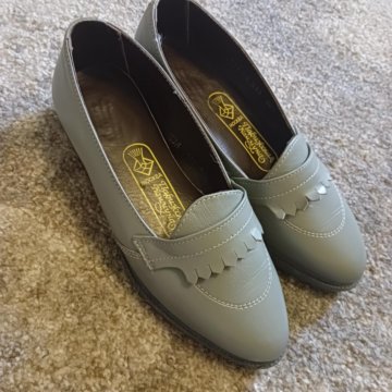 Лоферы женские 36 размер