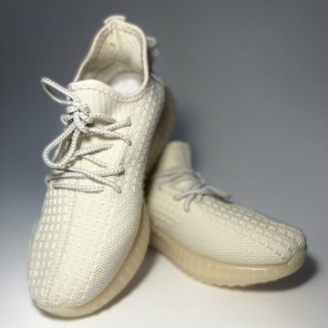 Кроссовки женские новые 36