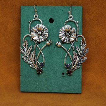 Серьги с цветами
