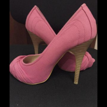 Босоножки туфли 37 размер розовые