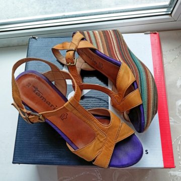 Босоножки натуральная кожа 38