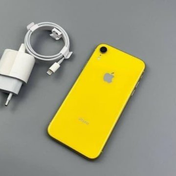 iPhone XR 256Gb желтый